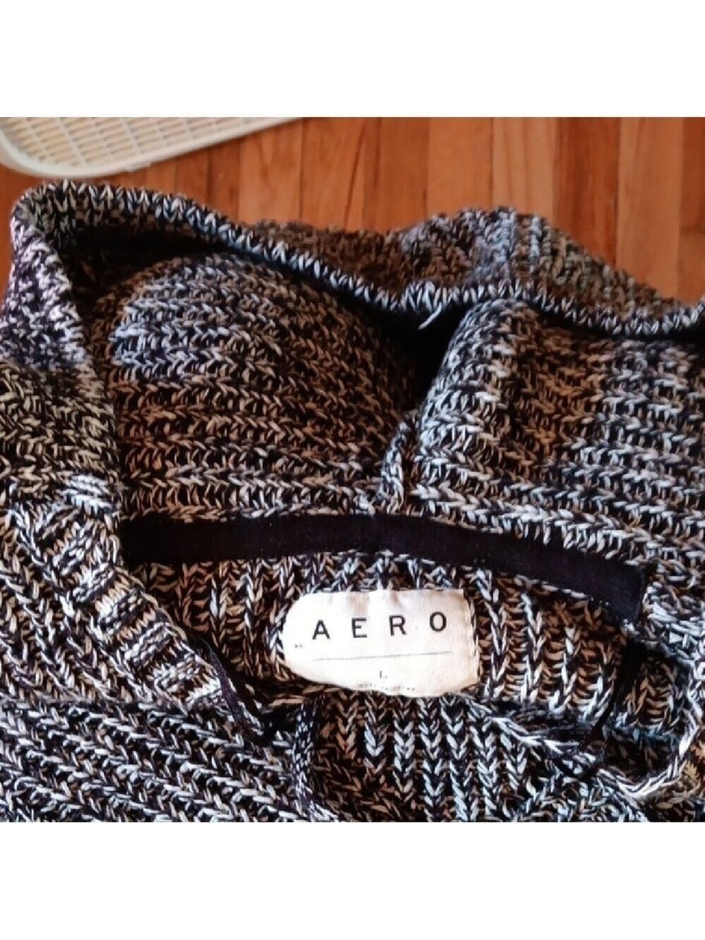 Aero Black White Hooded Sweater Large - Picture 3 of 10